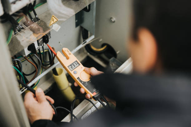Best Circuit Breaker Repair  in Dundee, NY